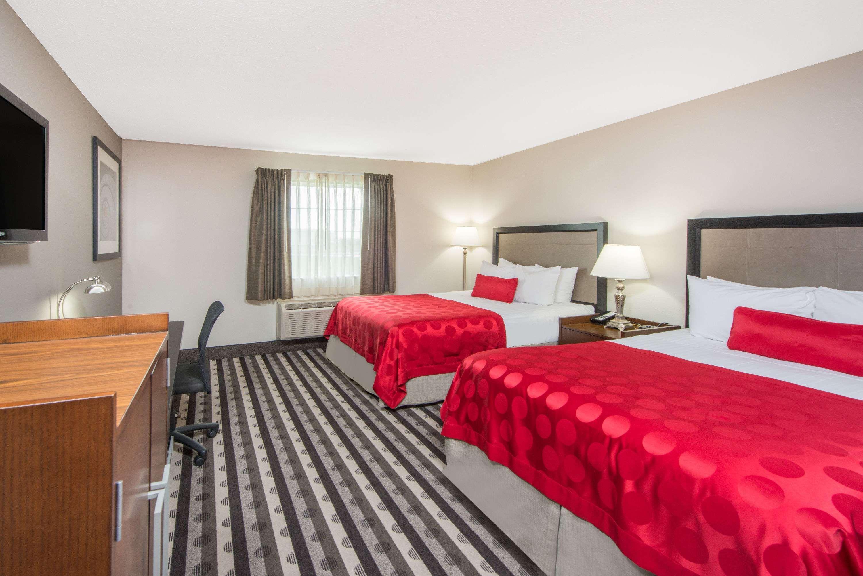 Ramada By Wyndham Springfield North Ξενοδοχείο Εξωτερικό φωτογραφία